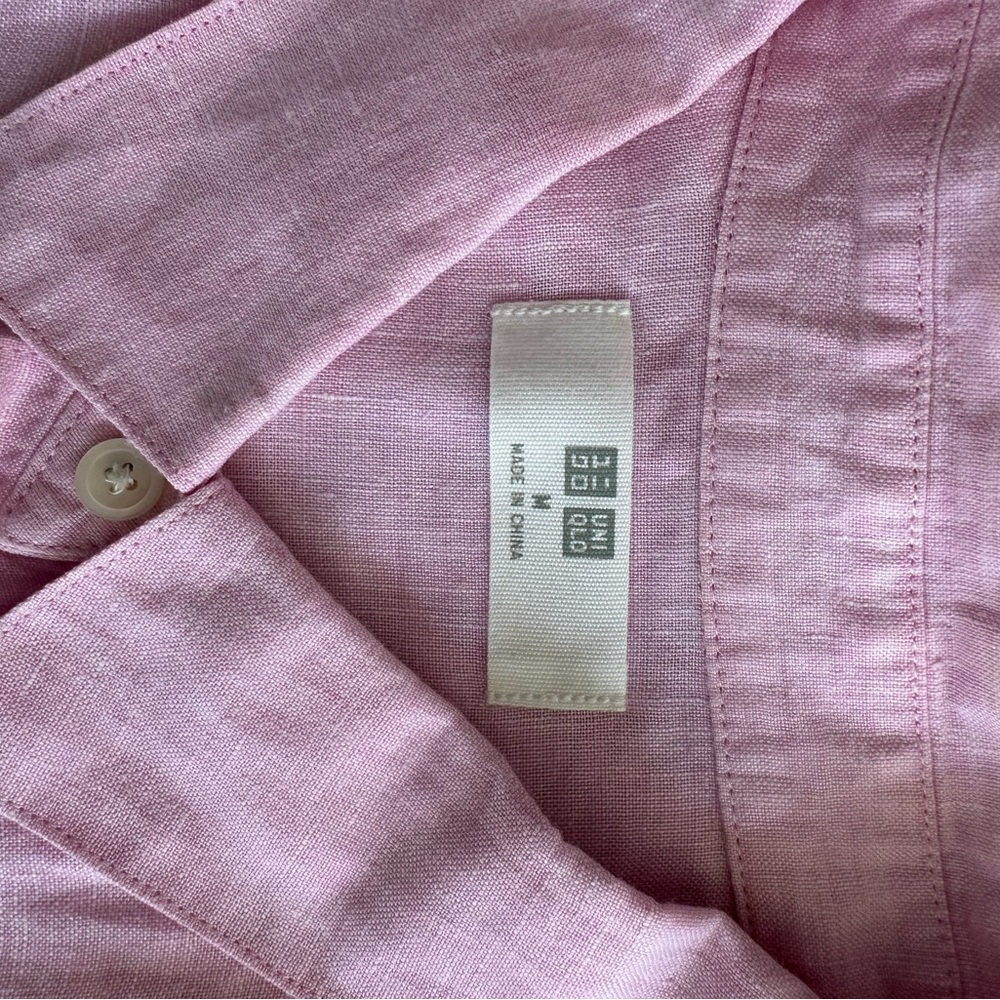 Uniqlo  Soft Pink Button Down Shirt - Picture 4 of 6